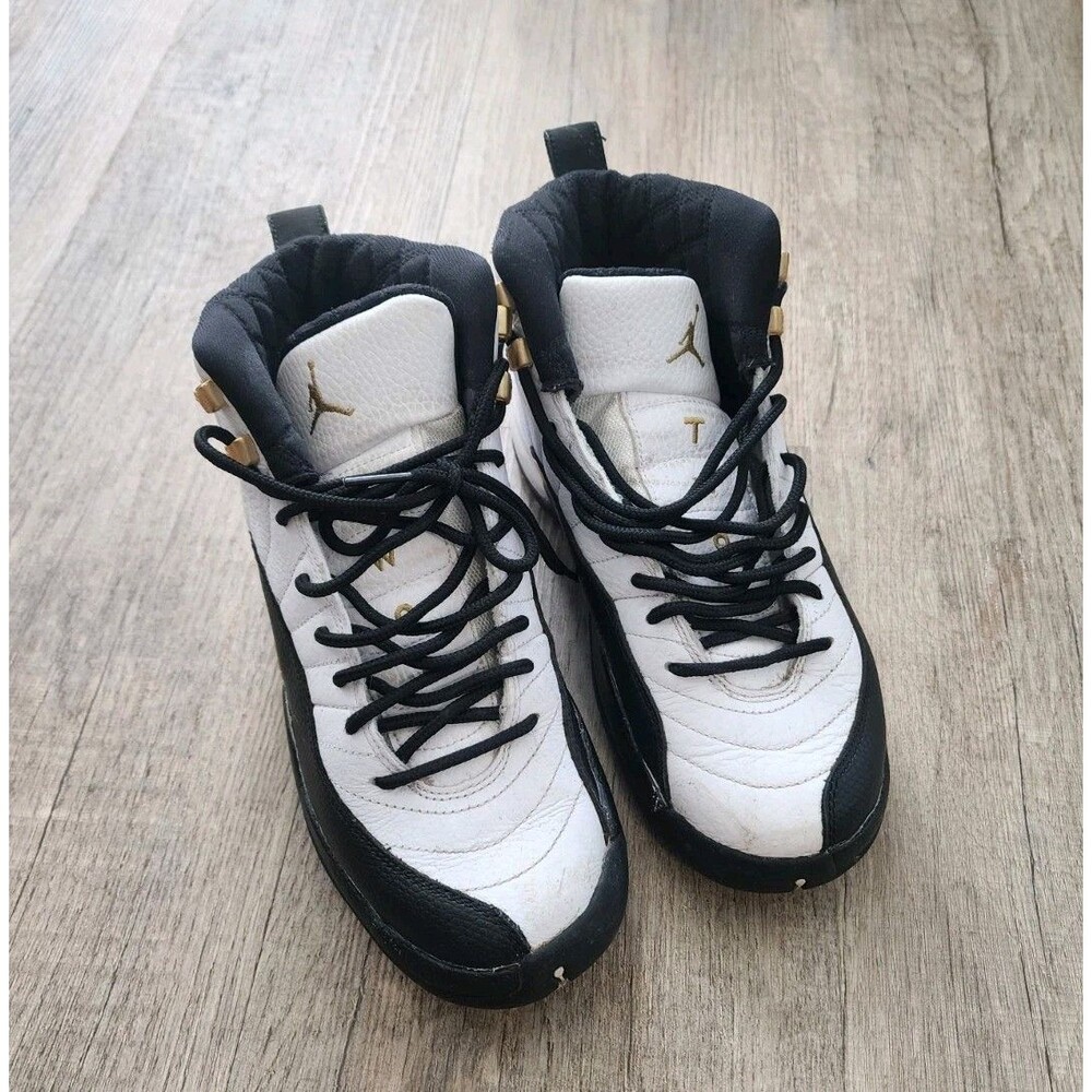 Nike Air Jordan XII 12 Retro Royalty Taxi Size 6youth Pre-Owned No Box